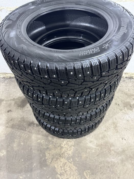 Продам зимние шины 215/60/16