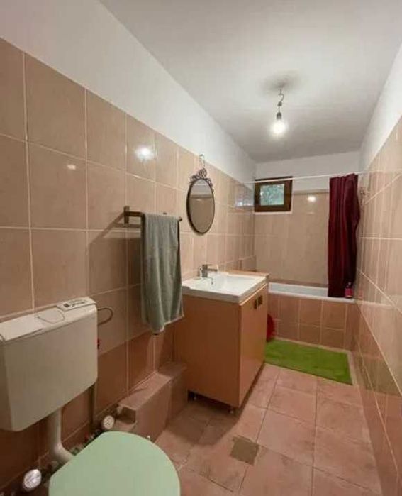 Дава се под наем Едностаен апартамент в Пловдив, Младежки Хълм - 45 кв.м за 193.8 € - Снимка #1