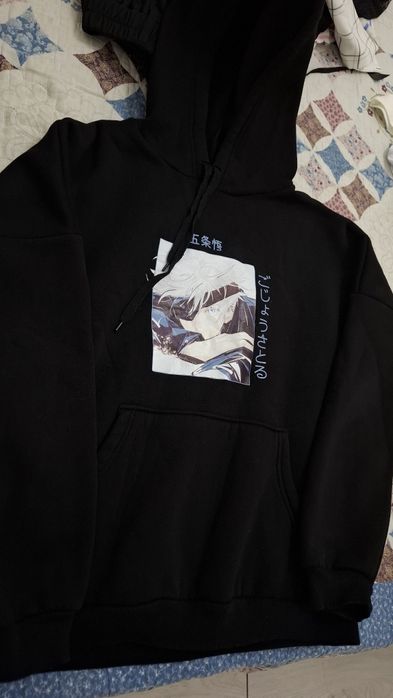 толстовка с Годжо