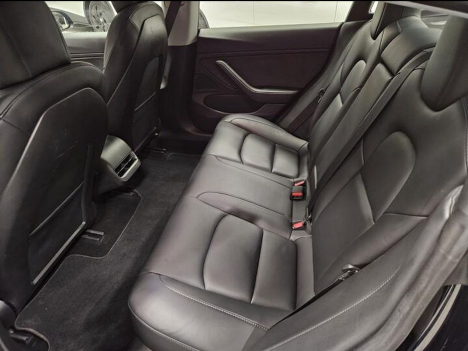 Predare Leasing Tesla Model 3 Long Range Dual Motors 498CP