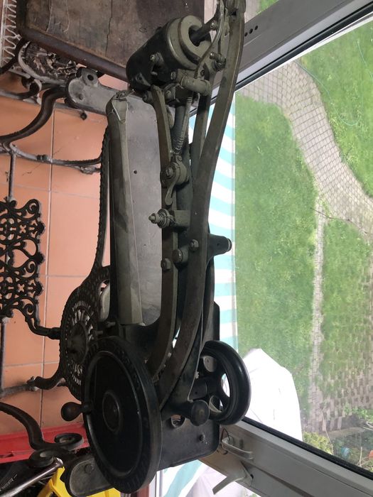 Masina de cusut reparatii incaltaminte