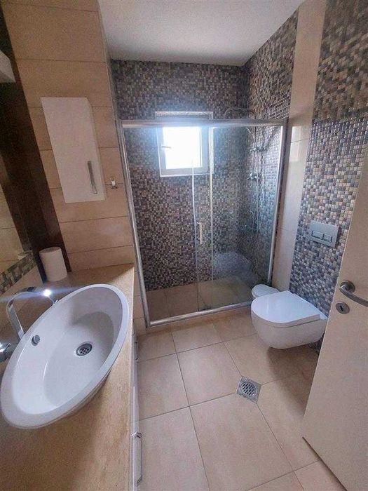 Дава се под наем Тристаен апартамент в Пловдив, Тракия - 90 кв.м за 280.5 € - Снимка #3