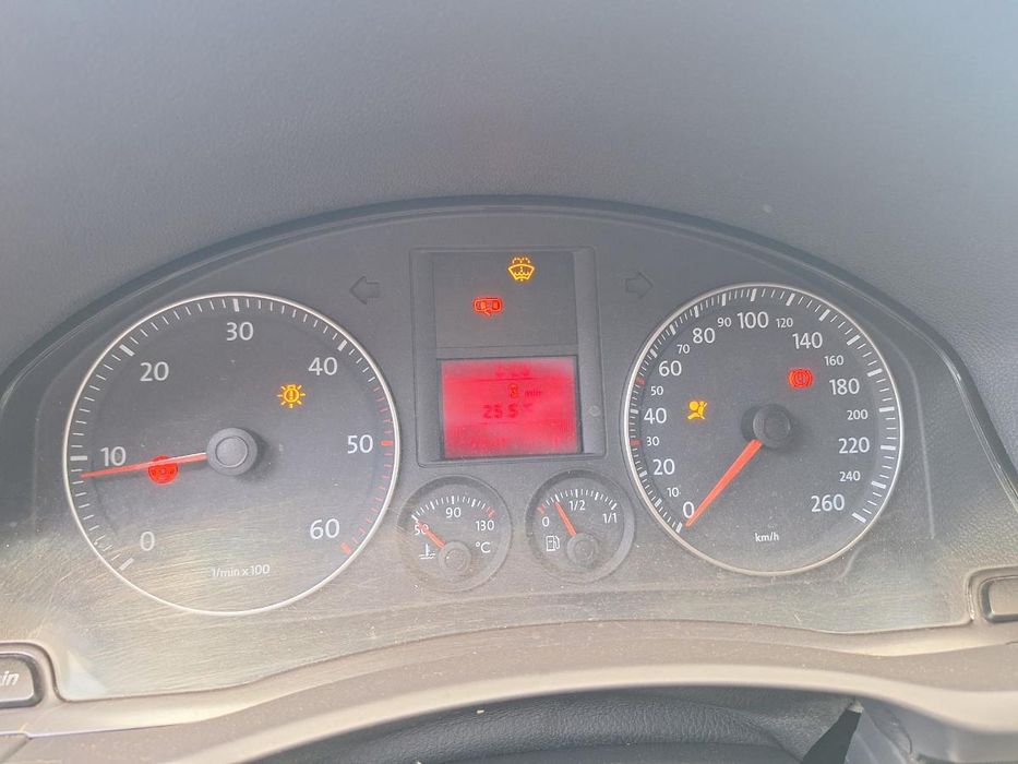 Dezmembrez Volkswagen Golf V 1K1 2003 1.9 Tdi Bkc 77Kw|105Hp