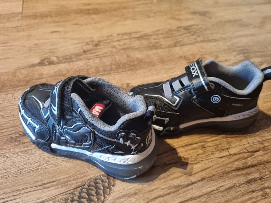 Geox Marvel (Black Panther) pantofi sport cu velcro si lumini