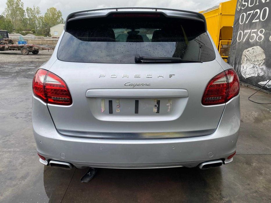 Dezmembrez Porsche Cayenne 3.0 TDI CRCA 245CP/CAYENNE GTS / AIRMATIC /