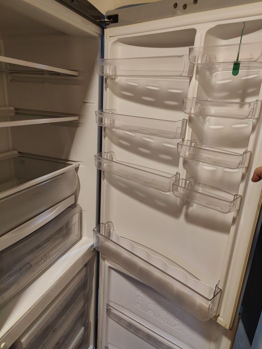 Combina Hotpoint Ariston