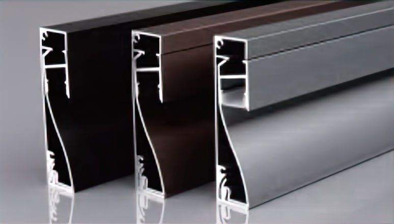 Алюминевый плинтус