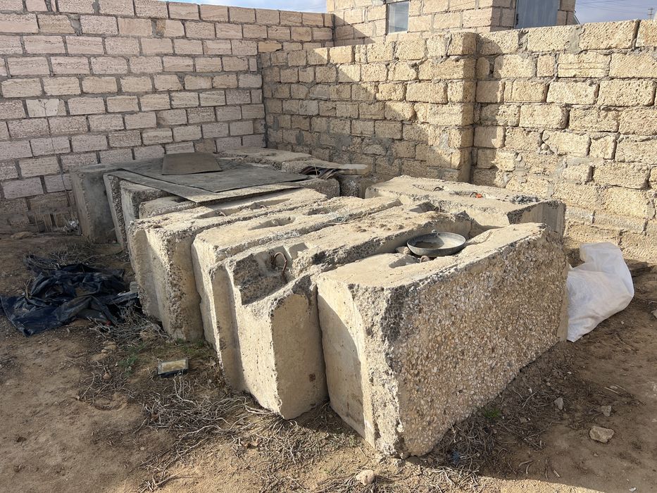 Блоктар сатылады.