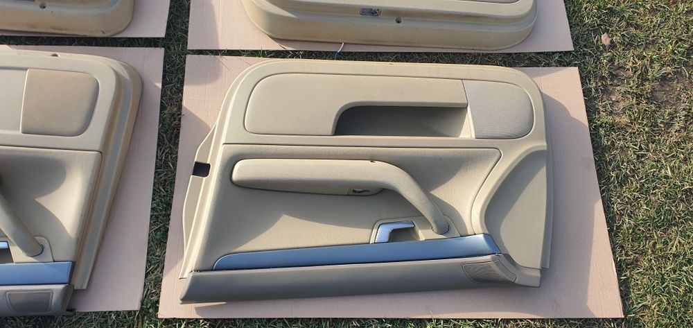 Fete panouri usi piele crem audi a4 b6 audi a4 b7 2001 - 2007