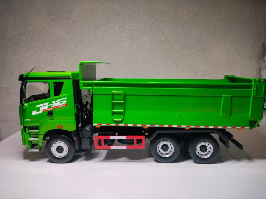 Модели авто масштаб 1/24