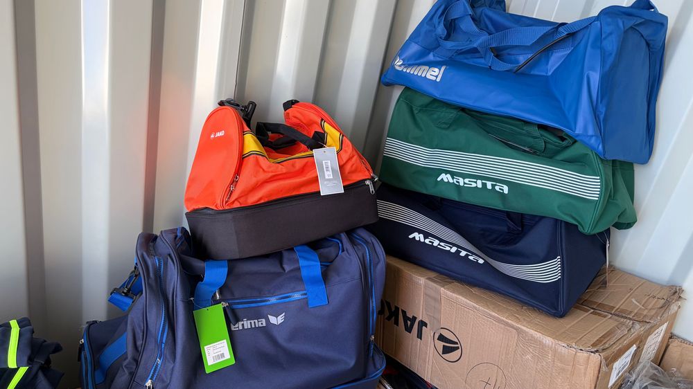 Спортни сакове чанти