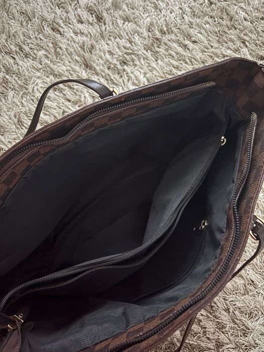 Geanta Louis Vuitton