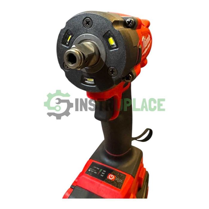 Акумулаторен БЕЗЧЕТКОВ Гайковерт milwaukee 18v 5ah