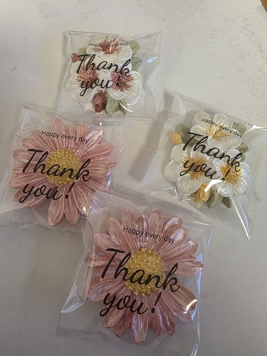 Цветни магнити за подарък