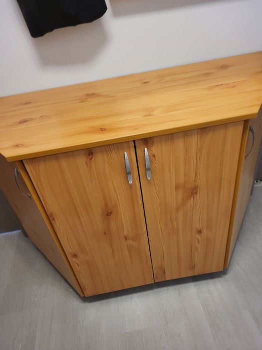 Mobilier hol pentru masina de spalat