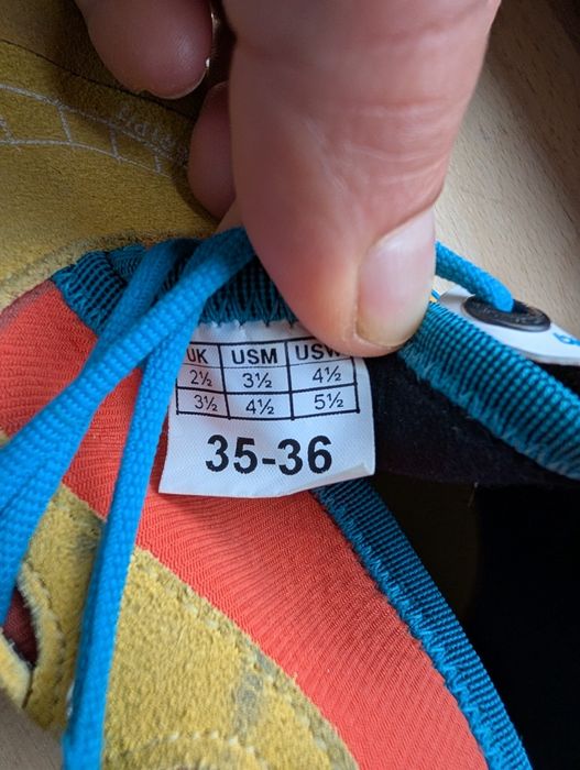Детски еспадрили за катерене La Sportiva