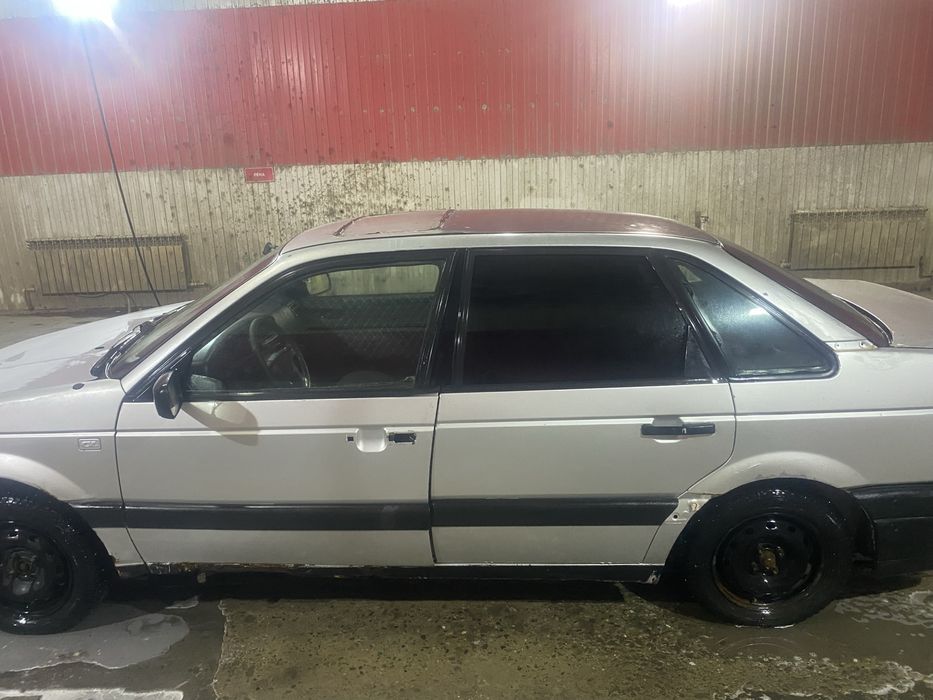 Продам пассат б3 чистый работяга