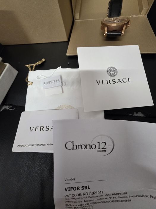 Versace часовник