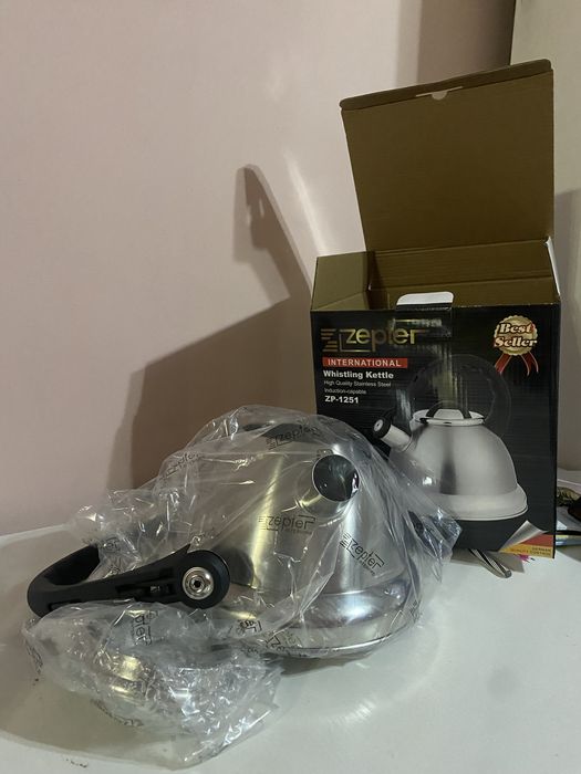 Чайник со свитком