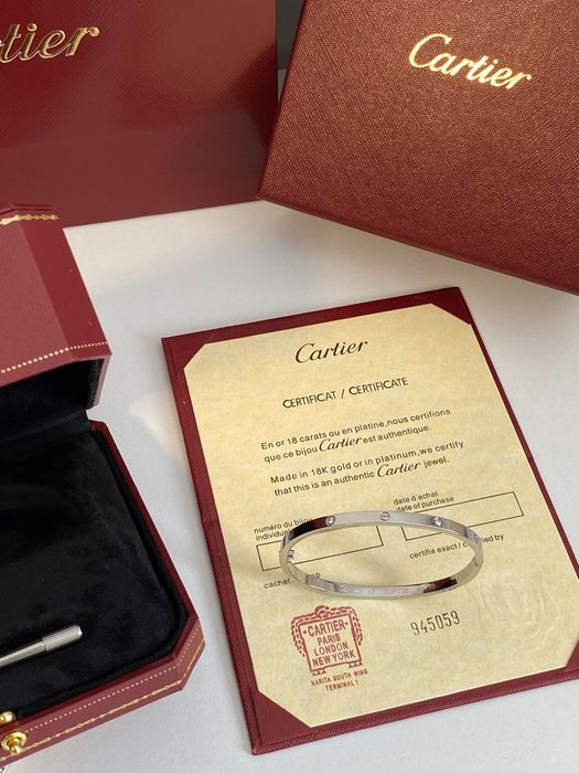 Brățară Cartier LOVE 17 White Gold 750 Diamond