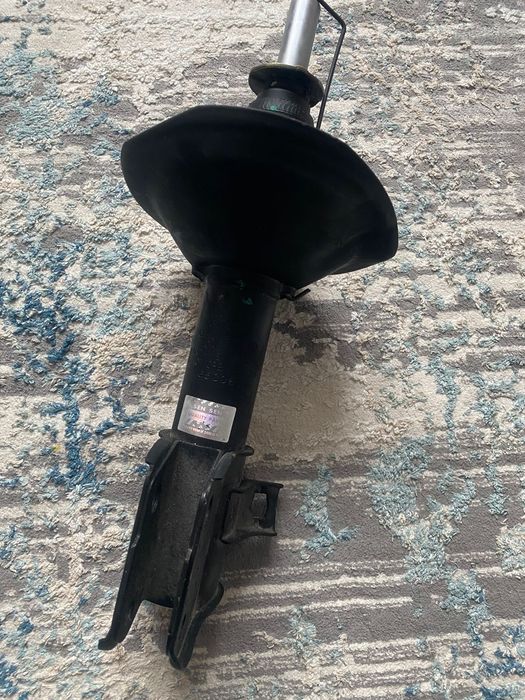 Амортизаторы (стойки)