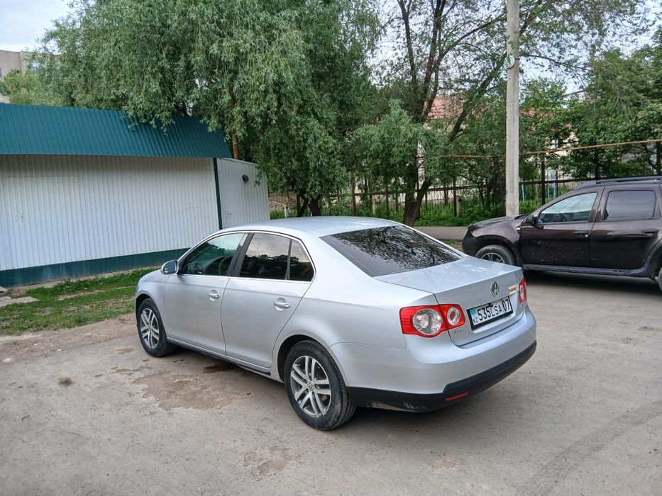 Продам джетту 2.0 автомат
