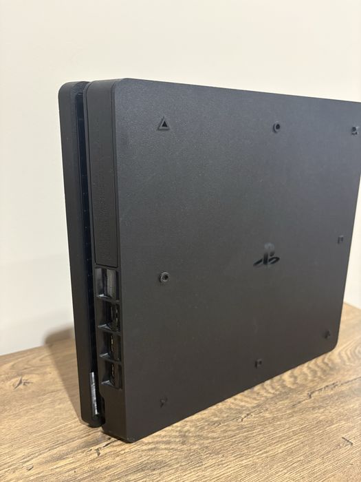 Ps 4 slim 500 gb запазен