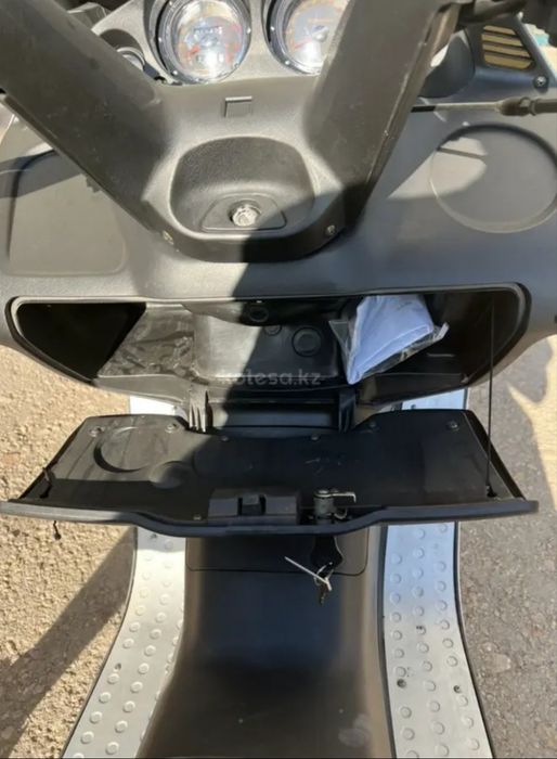 Макcискутер 250cc, в Астане