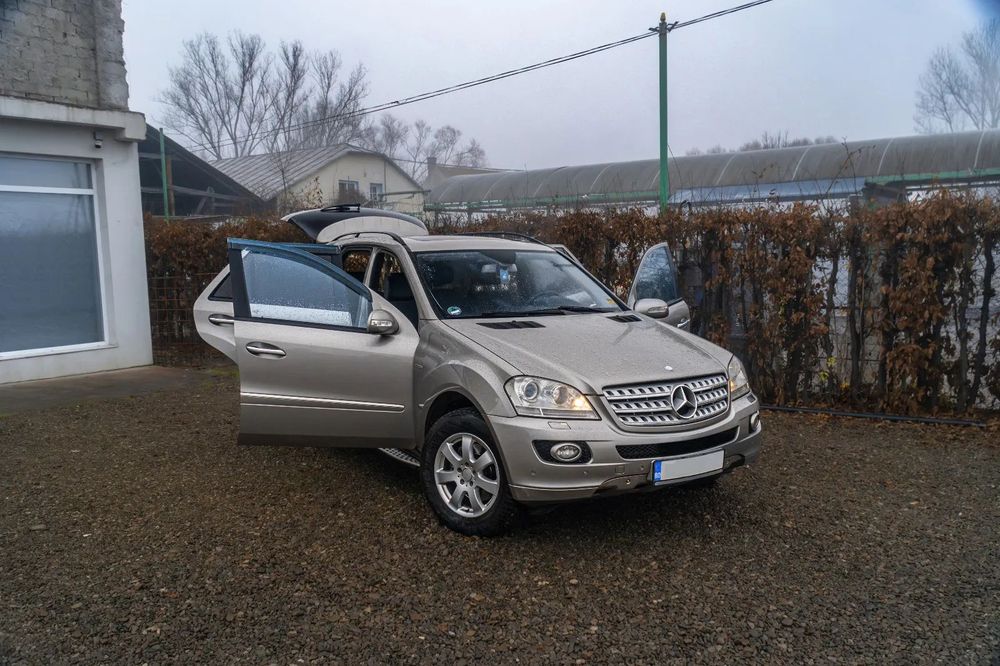 Mercedes-Benz ML Mercedes-Benz ML 320 CDI 4MATIC | Piele + Alcantara | Automat | 3.5T