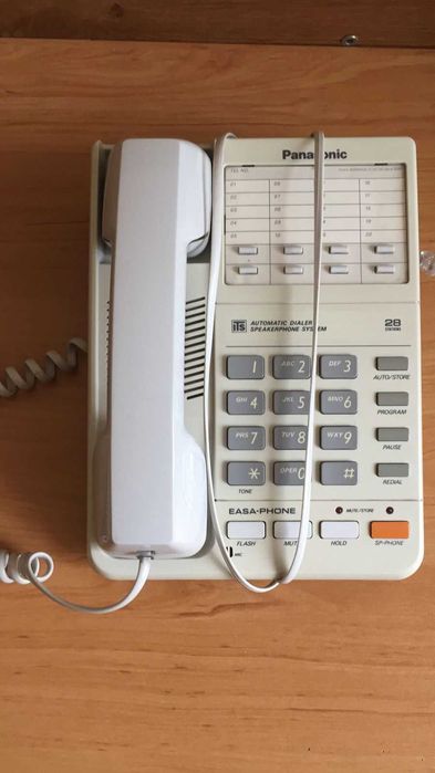 Телефонный аппарат проводной Панасоник 4 штуки