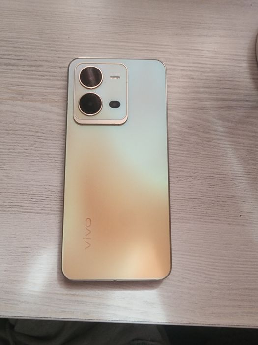 Смартфон Vivo v25e