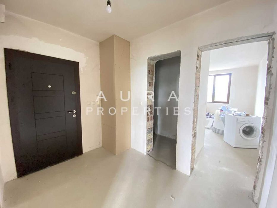 Продава се Тристаен апартамент в Разград, Васил Левски - 103 кв.м за 1065 €/кв.м - Снимка #9