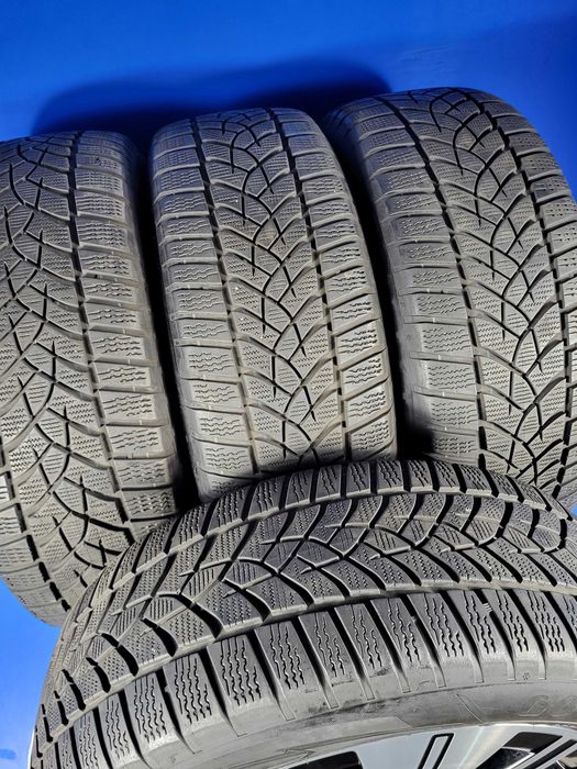 Vand jante R19 OE Mercedes EQS + anverope 235 55 19 Dunlop foarte bune
