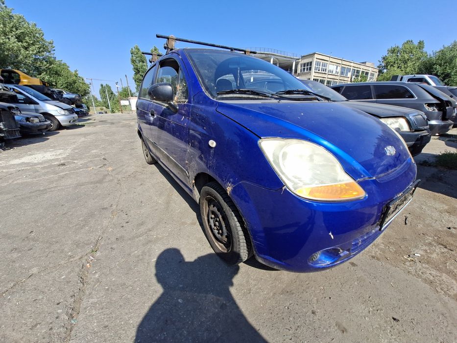Dezmembrez Chevrolet Spark 0.8 benzina 2008  A08S3
