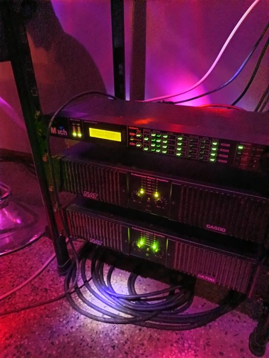 PEAVEY USA окомплектована оригинална система за група