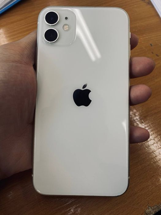 ПРОДАМ Iphone 11 идеал