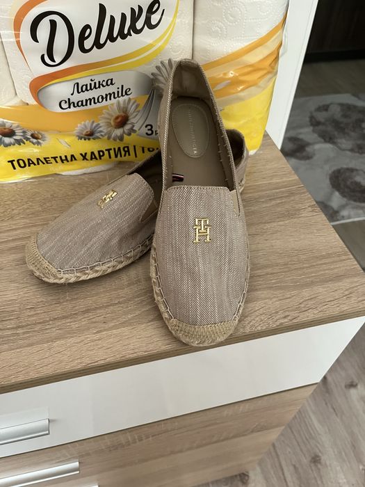 Дамски експадирли