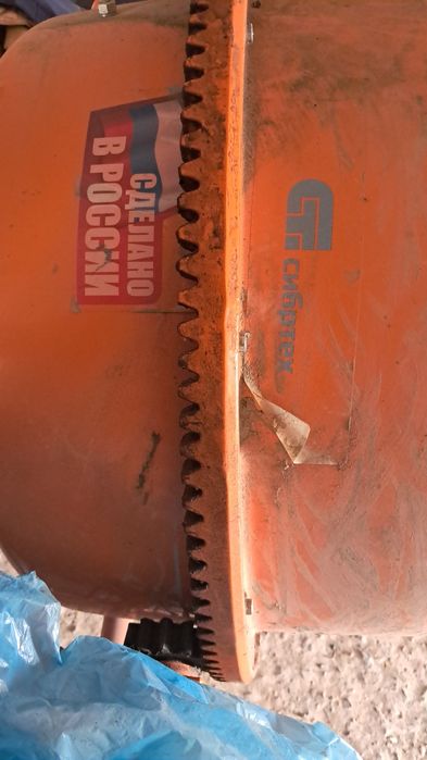 Продам бетономешалку