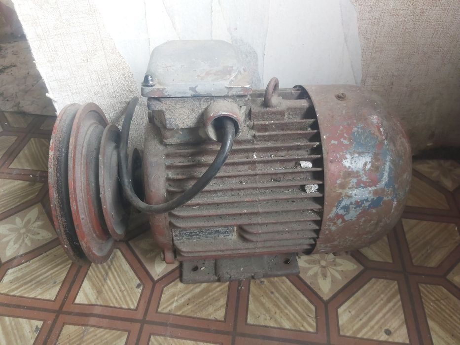Электродвигатель