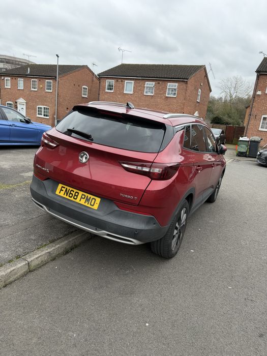 Vauxhall grandland x 1.5 d