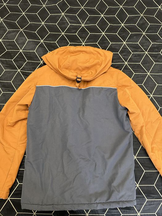 Куртка на весну