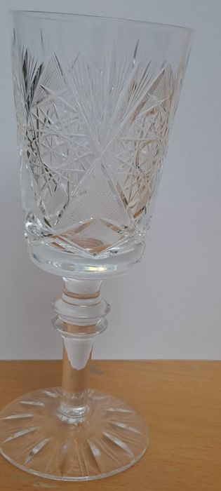 Чаши за вино оловен кристал