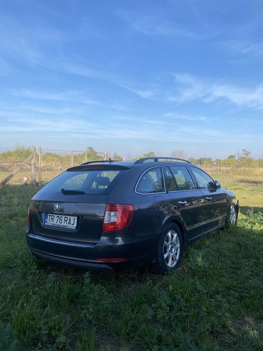 Vand skoda superb 2.0 D 177 CP 2011