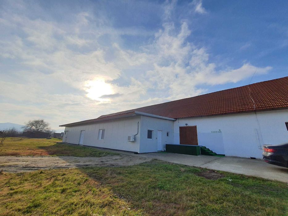 Depozit alimente/materiale/paleti, magazie, birou de inchiriat langa a