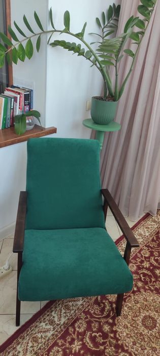 Винтажное кресло Mid- Century