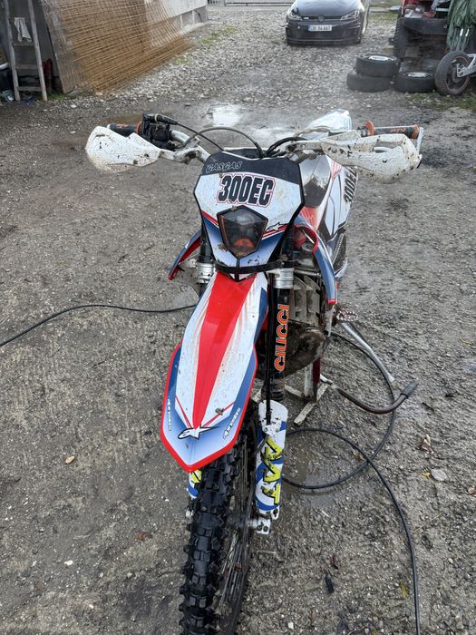 Vand sau schimb-gas gas ec300 2013