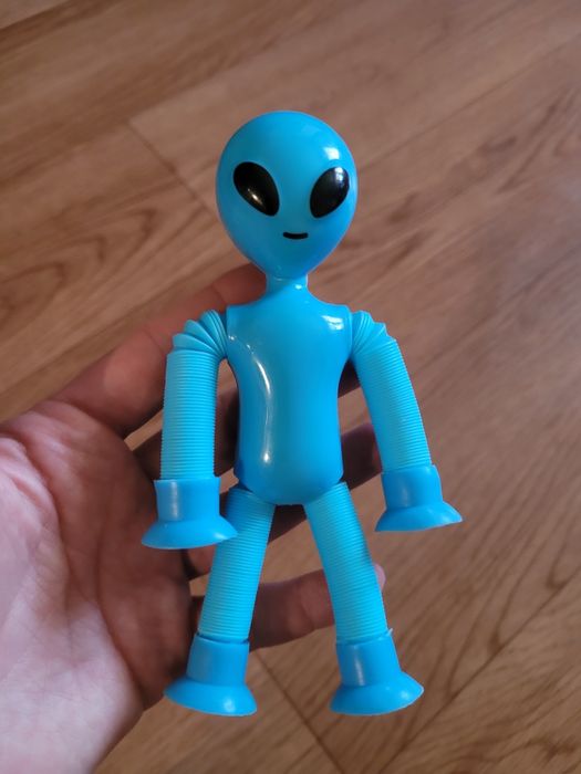 Игрушки Космонавт Робот Пришелец