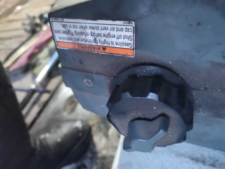 Продам мотор лодочный Yamaha 2CMHS