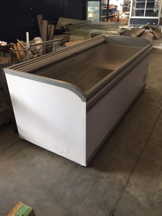 минусови витрини