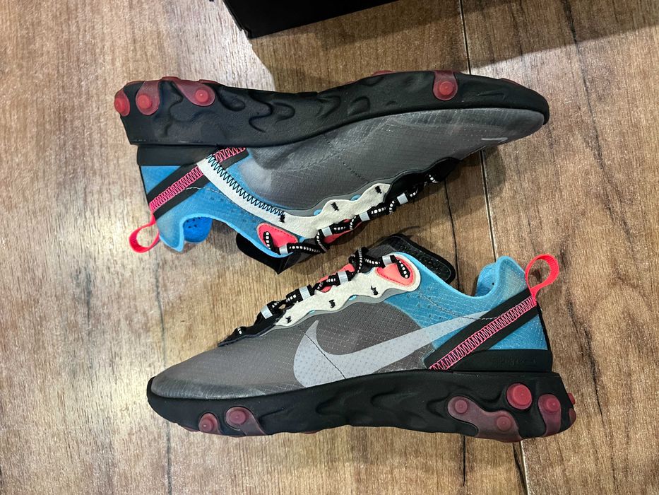 ОРИГИНАЛНИ *** Nike React Element 87 Blue Chill Solar Red